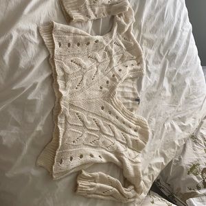 cream color crop sweater